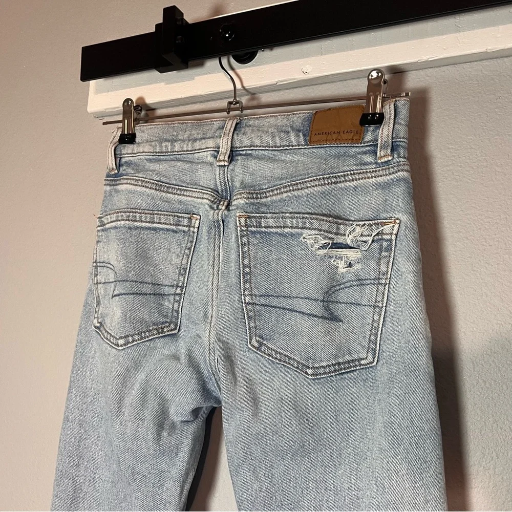 American Eagle Super High Rise Ankle Straight Jeans Women’s Size 00 Distressed - Picture 7 of 12